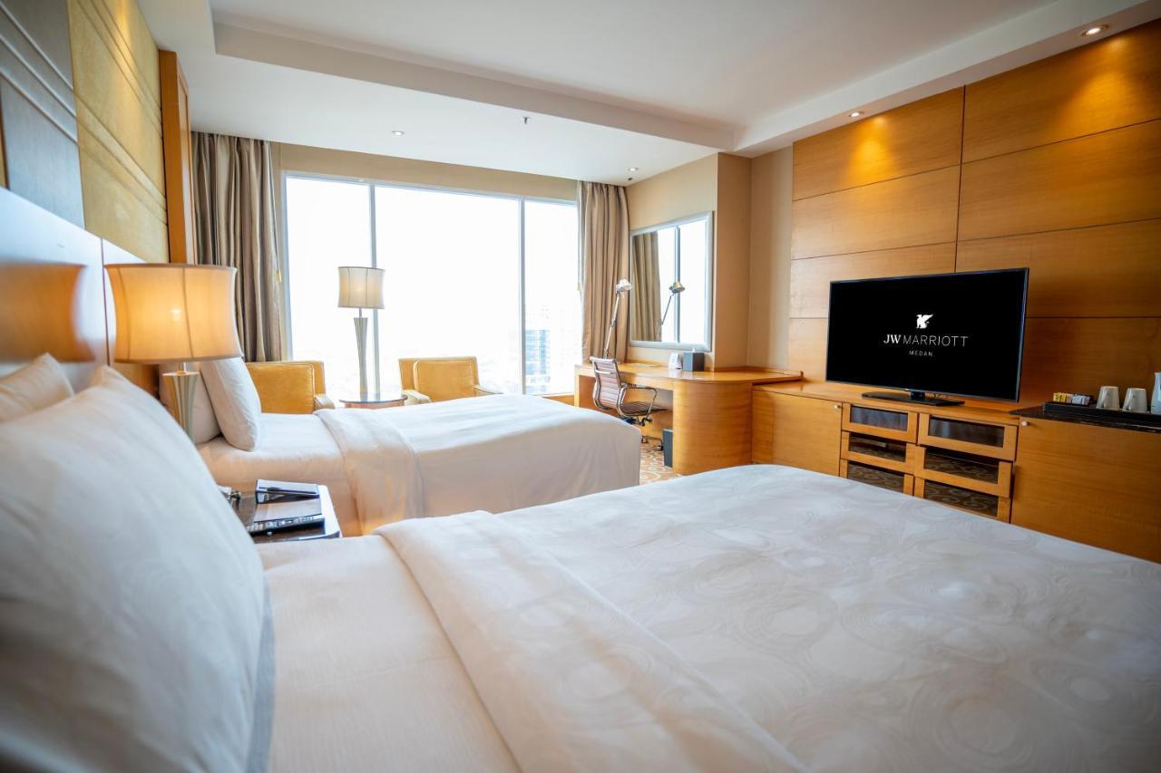 Jw Marriott Hotel Medan Dış mekan fotoğraf