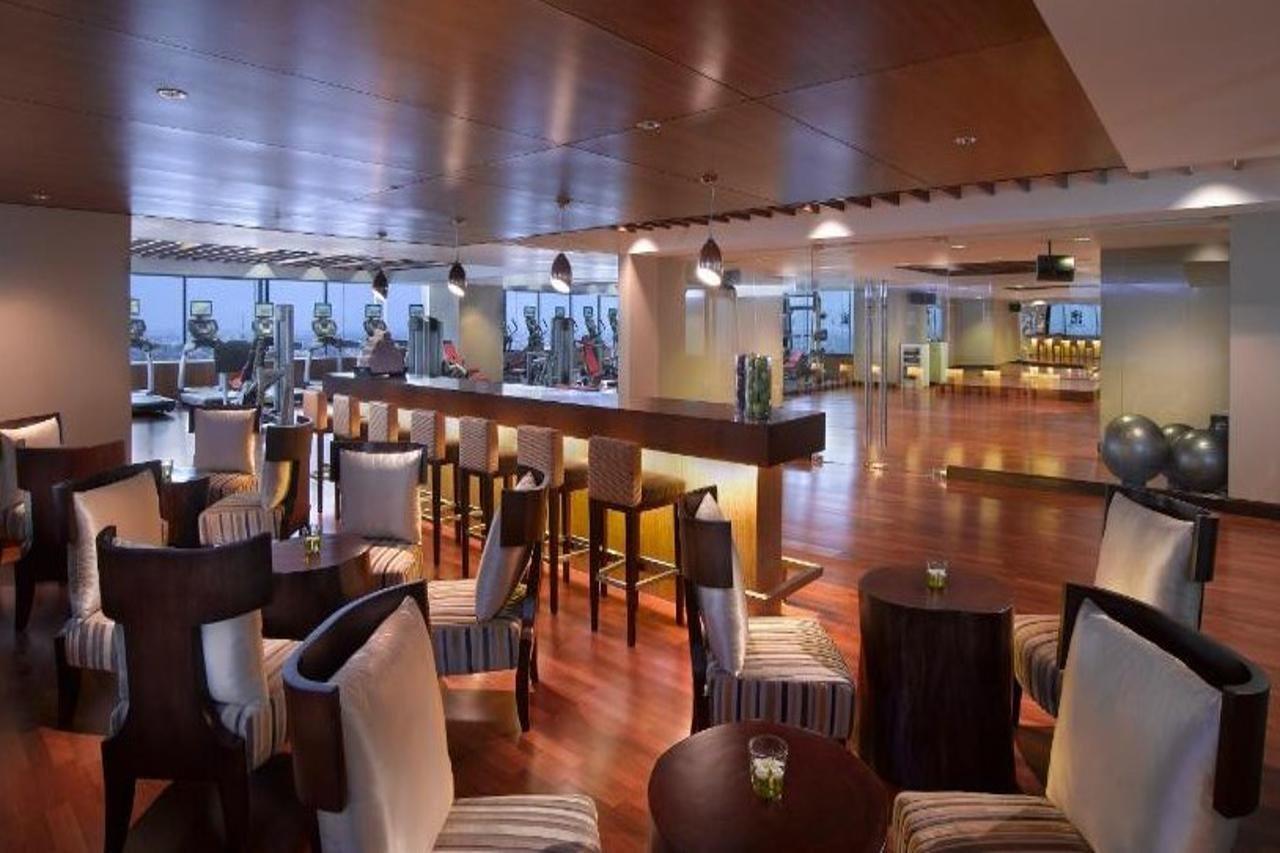 Jw Marriott Hotel Medan Dış mekan fotoğraf