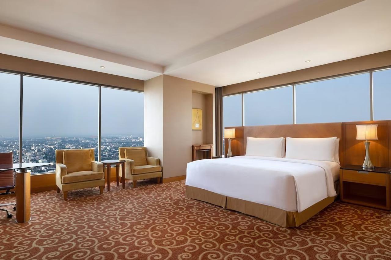 Jw Marriott Hotel Medan Dış mekan fotoğraf