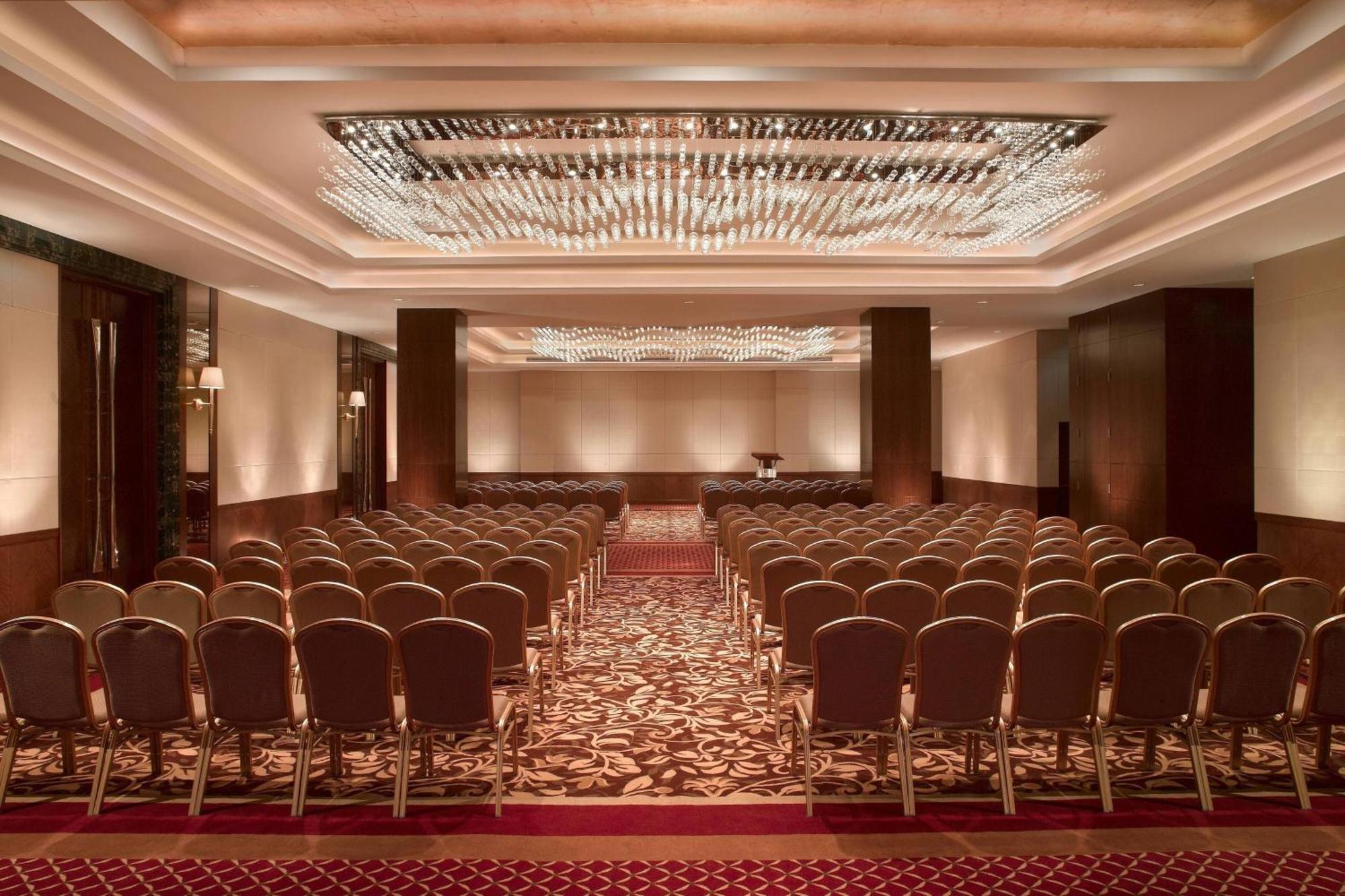 Jw Marriott Hotel Medan Dış mekan fotoğraf