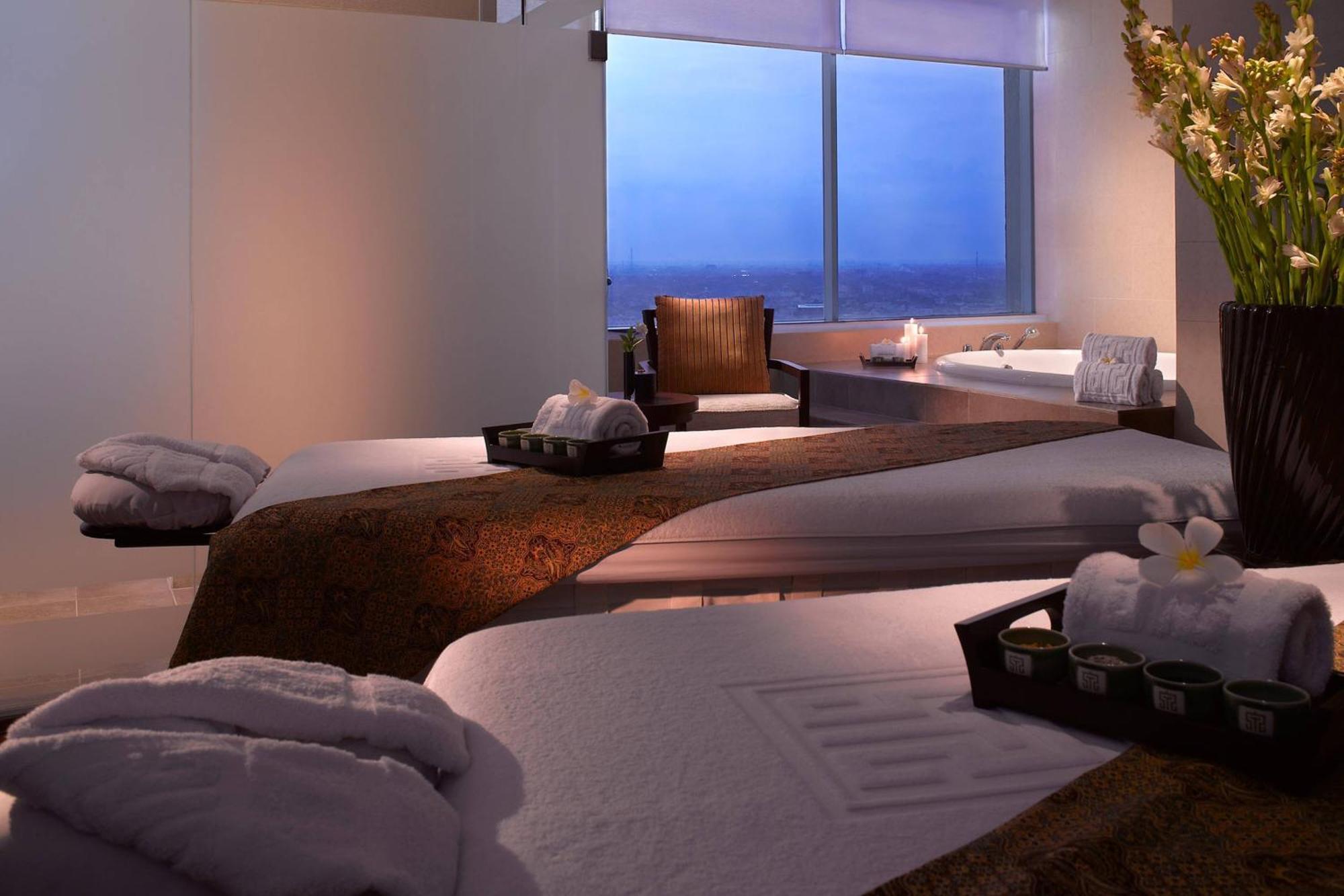 Jw Marriott Hotel Medan Dış mekan fotoğraf