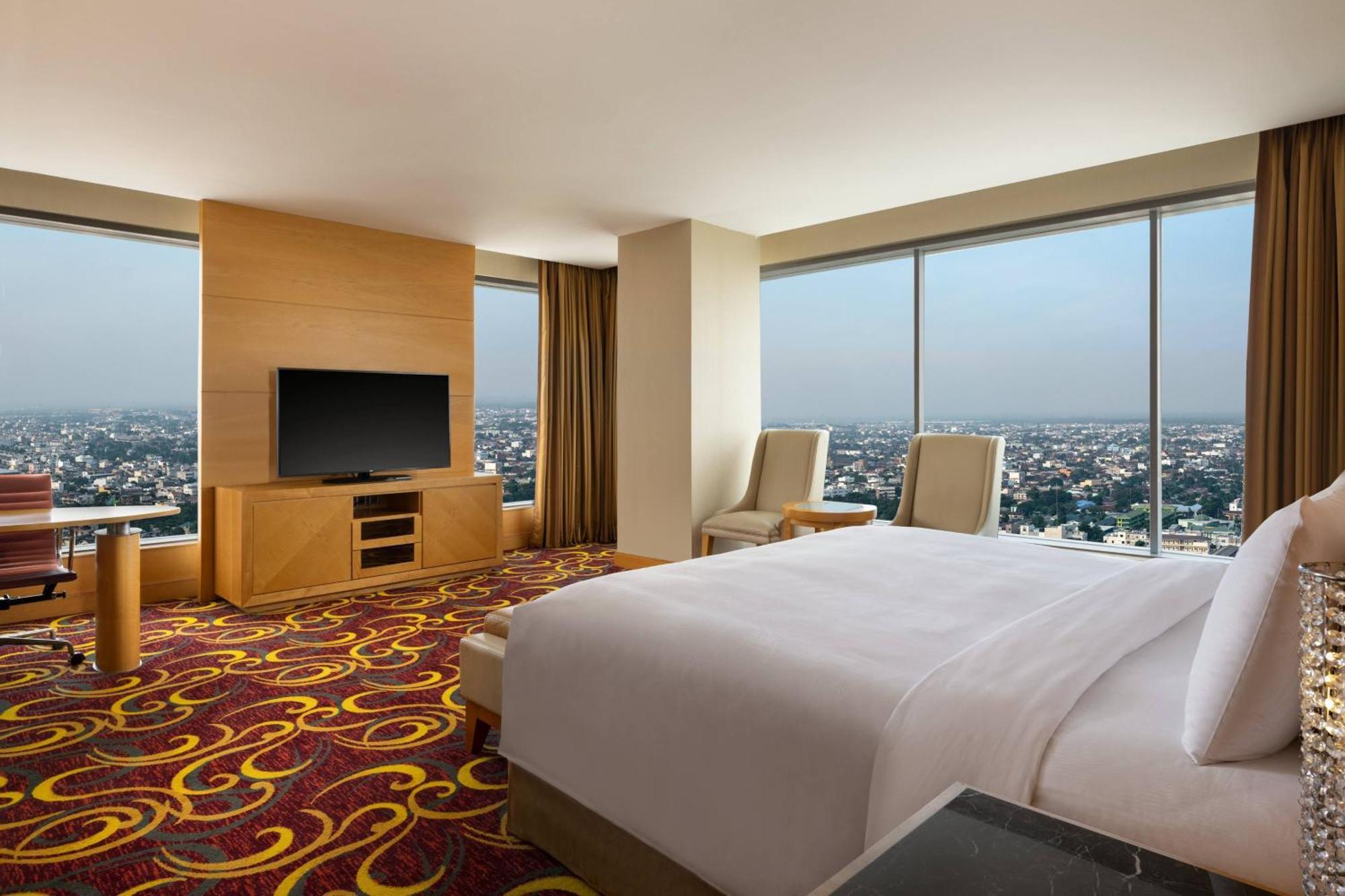 Jw Marriott Hotel Medan Dış mekan fotoğraf